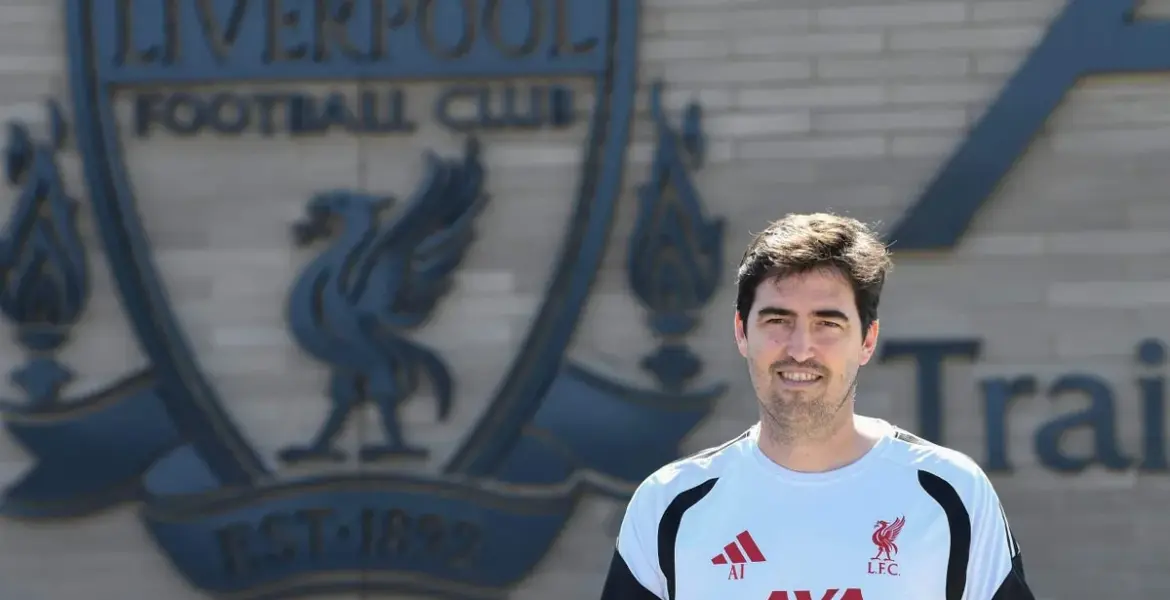 Press conference: Andoni Iraola on transfer window, Alisson, Szoboszlai deal and vice-captaincy - Liverpool FC