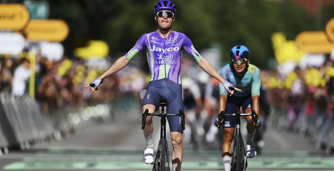 Tom Pidcock surges up standings while Mauro Schmid wins Tour de France stage 13