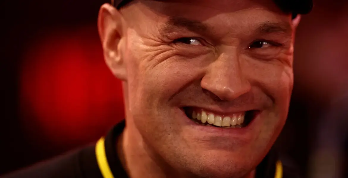 Tyson Fury vs Mariusz Wach: Briton lighter than an opponent