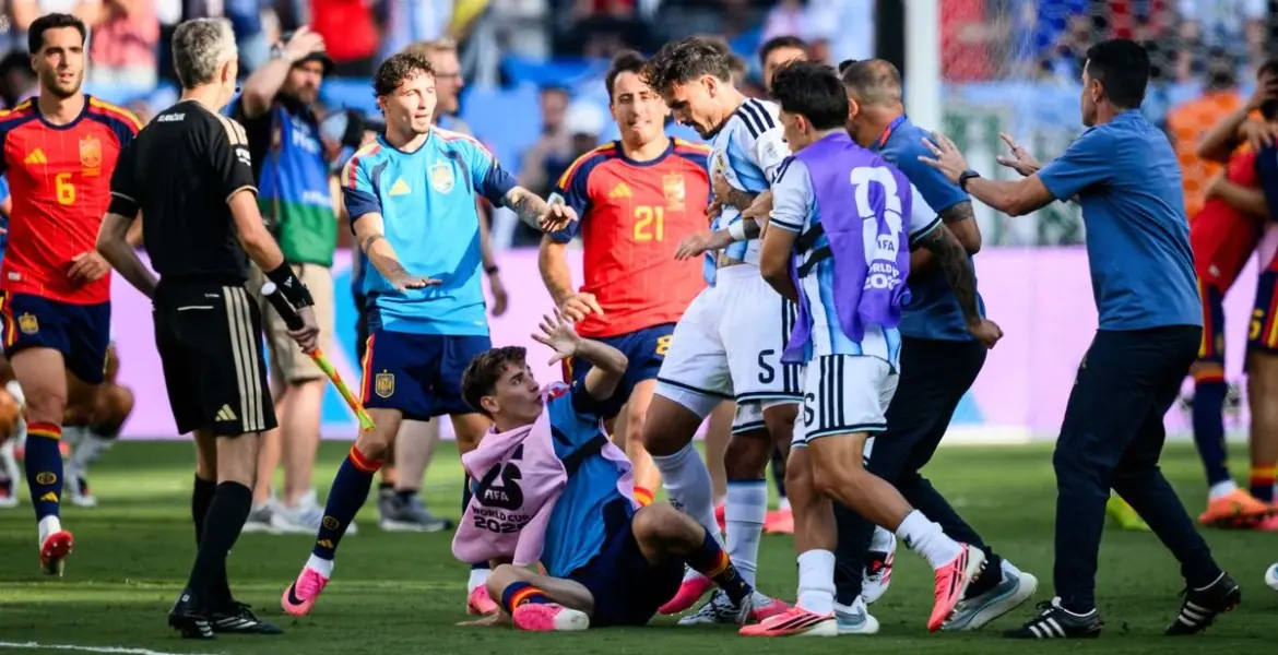 World Cup 2026: Gavi does not think Paredes should be suspended